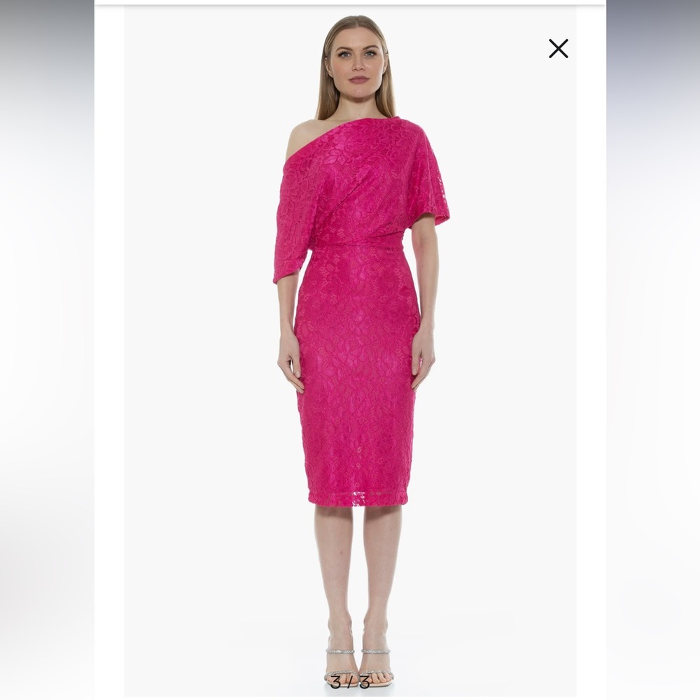 Alexia Admor Pink Lace Off-Shoulder Dress